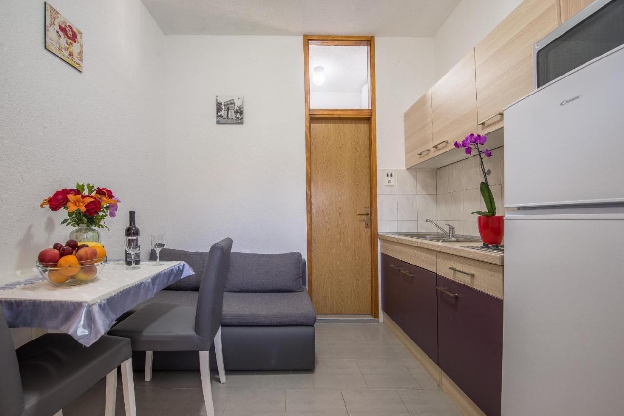Apartmani Mlinar9 #2 Gornji Karin Exterior photo